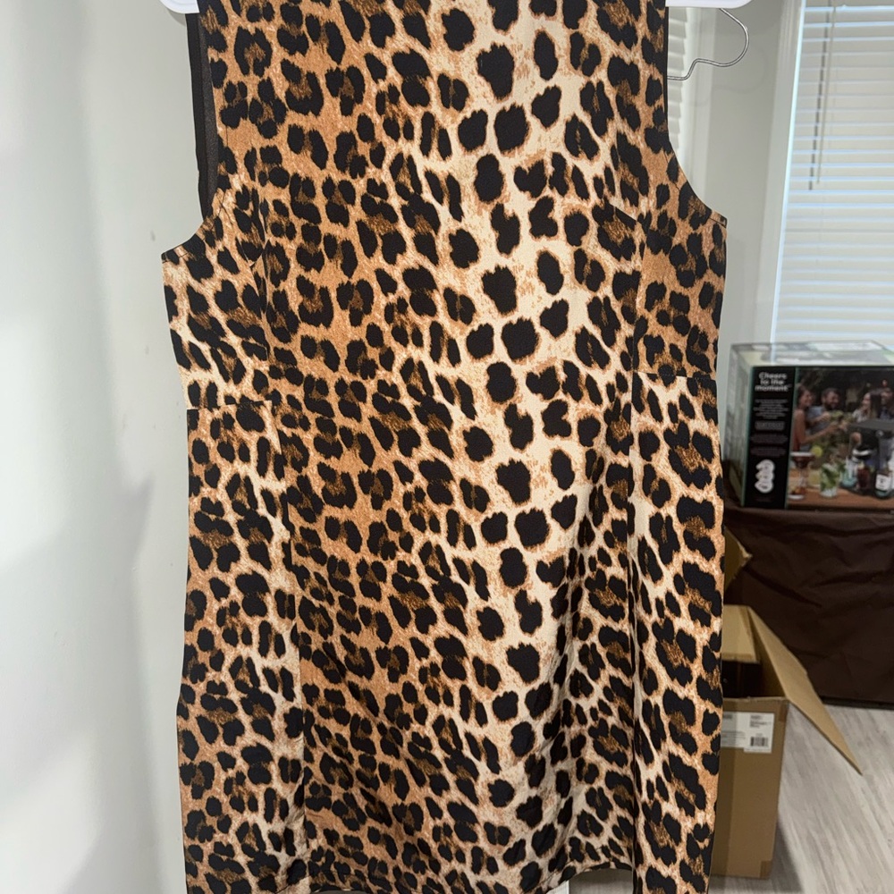 Leopard Print Sleeveless Dress
